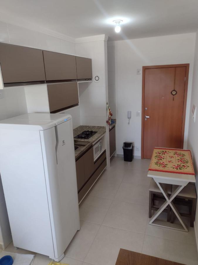 Apto Com Garagem E Wi-Fi A 4 Minutos Da Cancao Nova Cachoeira Paulista Exterior photo